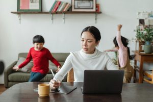 Shifting Parental Attitudes Toward Online Schooling