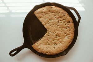Smart ovens suggesting recipes based on ingredients inside